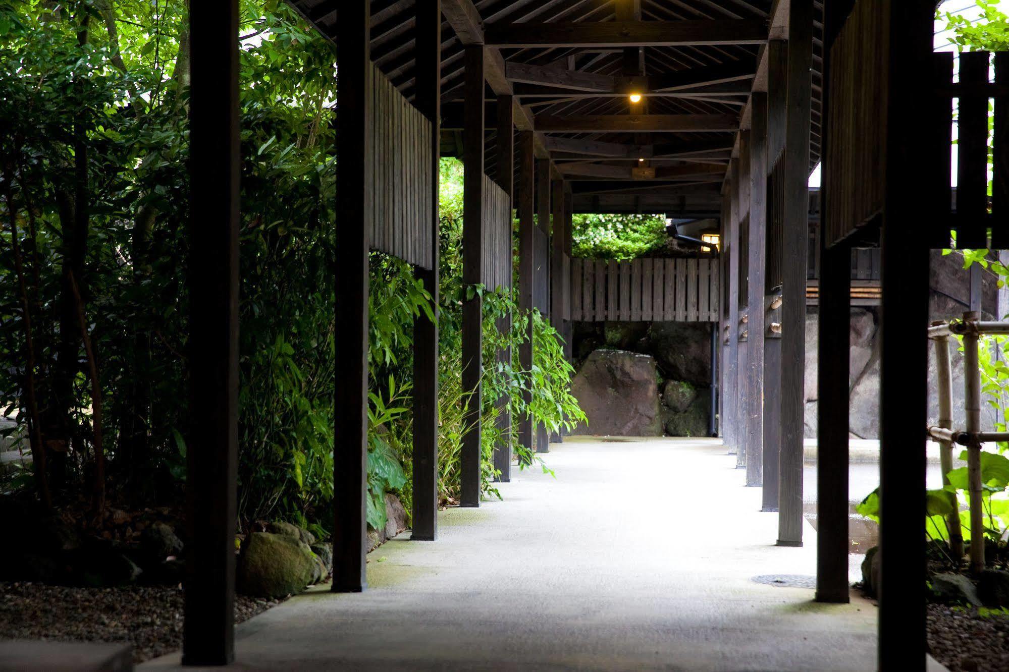 Yufuin Yasuha Hotel Exterior foto